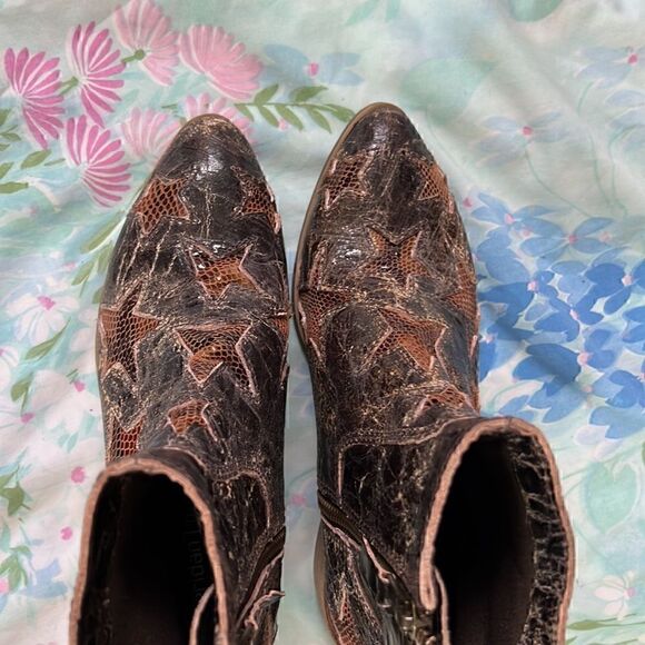 Sheridan Mia Ankle Booties Star Cutouts 36 - Picture 5 of 9